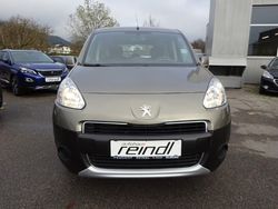 Braun Gebraucht 2013 Peugeot Partner Tepee Van / Kleinbus | 6.290 € (Fairer Preis)