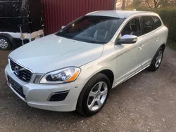 Grau Gebraucht 2013 Volvo XC60 R-Design SUV | 9.999 €