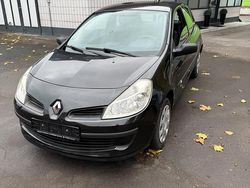 Schwarz Gebraucht 2008 Renault Clio II Kleinwagen | 2.300 € (Fairer Preis)
