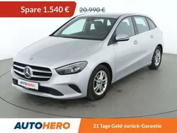 Silber Gebraucht 2021 Mercedes B180 Style Van / Kleinbus | 19.450 € (Fairer Preis)