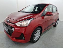 Rot Gebraucht 2017 Hyundai i10 Style Kleinwagen | 9.850 € (Etwas zu teuer)