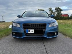 Blau Gebraucht 2009 Audi A4 Kombi | 4.999 € (Fairer Preis)