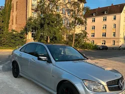 Silber Gebraucht 2007 Mercedes C200 AMG line Limousine | 7.499 € (Teuer)