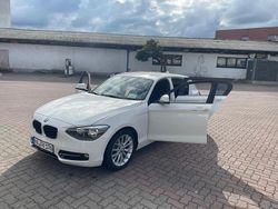 Weiß Gebraucht 2014 BMW 116 Sport Line Kleinwagen | 6.950 € (Guter Preis)