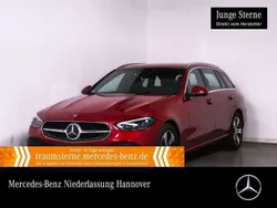 Rot Gebraucht 2024 Mercedes C200 Avantgarde Kombi | 36.890 € (Fairer Preis)