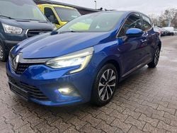 Blau Gebraucht 2020 Renault Clio V Intens Limousine | 11.800 € (Guter Preis)
