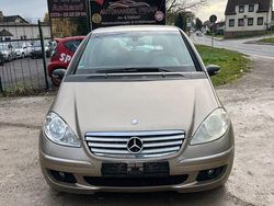 Gold Gebraucht 2008 Mercedes A170 Limousine | 1.899 € (Guter Preis)