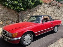 Rot Gebraucht 1986 Mercedes SL500 Cabrio | 29.750 €