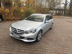 Silber Gebraucht 2014 Mercedes E220 Kombi | 9.200 € (Fairer Preis)