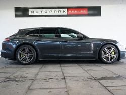 Grau Gebraucht 2022 Porsche Panamera S E-Hybrid Platinum Edition Limousine | 76.880 € (Guter Preis)