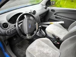 Blau Gebraucht 2003 Ford Fiesta Kleinwagen | 700 € (Guter Preis)