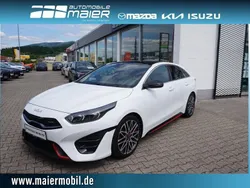 Weiß Gebraucht 2022 Kia ProCeed Kleinwagen | 29.650 € (Etwas zu teuer)