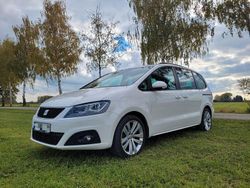 Weiß Gebraucht 2012 Seat Alhambra Style Van / Kleinbus | 13.990 € (Teuer)