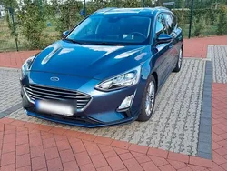 Blau Gebraucht 2019 Ford Focus Titanium Kombi | 15.000 € (Fairer Preis)