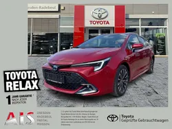 Karminarot metallic Gebraucht 2024 Toyota Corolla Team Kombi | 27.490 € (Fairer Preis)