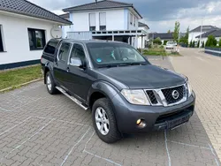 Grau Gebraucht 2010 Nissan Navara Abholung | 5.500 € (Superpreis)