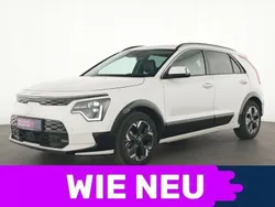 Schneeweiss Gebraucht 2022 Kia e-Niro Spirit SUV | 26.283 € (Fairer Preis)