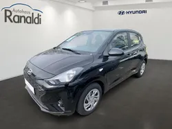 Schwarz Gebraucht 2024 Hyundai i10 Select Kleinwagen | 15.490 € (Superpreis)