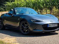 Grau Gebraucht 2017 Mazda MX5 Exclusive-Line Cabrio | 16.900 € (Guter Preis)