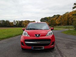 Rot Gebraucht 2009 Peugeot 107 Filou Kleinwagen | 3.250 € (Fairer Preis)