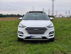Weiß Gebraucht 2020 Hyundai Tucson SUV | 22.990 € (Fairer Preis)