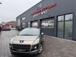 Grau Gebraucht 2011 Peugeot 3008 Active SUV | 5.995 € (Etwas zu teuer)