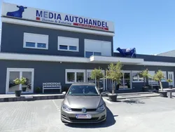 Grau Gebraucht 2014 VW Golf VII Comfortline Limousine | 10.000 € (Fairer Preis)