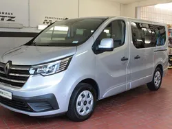 Silber Gebraucht 2024 Renault Trafic Van | 38.975 € (Etwas zu teuer)