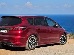 Rot Gebraucht 2019 Ford S-MAX ST-Line Van / Kleinbus | 21.900 € (Fairer Preis)