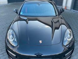 Schwarz Gebraucht 2015 Porsche Panamera Turbo Limousine | 59.000 € (Fairer Preis)