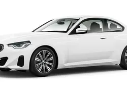 Weiß Gebraucht 2024 BMW 218 Shadowline Coupé | 35.124 € (Guter Preis)