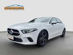 Weiß Gebraucht 2019 Mercedes A180 AMG Limousine | 22.988 € (Guter Preis)