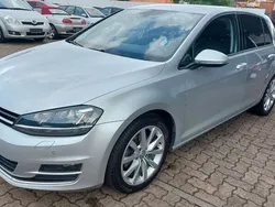 Silber Gebraucht 2016 VW Golf VII Highline Limousine | 14.990 € (Fairer Preis)