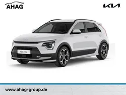 Weiß Neu 2025 Kia Niro Spirit SUV | 34.640 € (Etwas zu teuer)