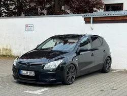 Schwarz Gebraucht 2009 Hyundai i30 Kleinwagen | 4.000 € (Teuer)