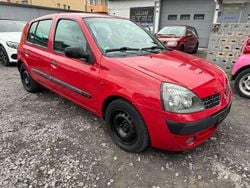 Hellrot Gebraucht 2002 Renault Clio II Expression Kleinwagen | 1.400 € (Guter Preis)