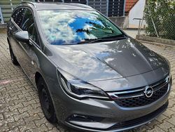 Grau Gebraucht 2017 Opel Astra Active Kombi | 12.099 € (Fairer Preis)