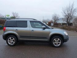 Grau Gebraucht 2012 Skoda Yeti Plus Edition SUV | 6.690 € (Guter Preis)