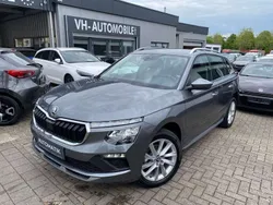 Graphitegrau metallic Neu 2025 Skoda Kamiq SUV | 28.800 € (Fairer Preis)