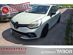 Perlmutweiss eisfarben Gebraucht 2017 Renault Clio IV Trophy Kleinwagen | 11.585 € (Superpreis)