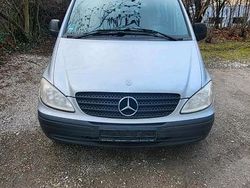 Silber Gebraucht 2004 Mercedes Vito Van | 7.666 €