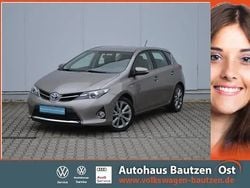 Avantgarde bronze metallic Gebraucht 2014 Toyota Auris Hybrid Life+ Limousine | 13.840 € (Etwas zu teuer)