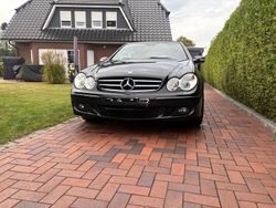 Schwarz Gebraucht 2007 Mercedes CLK200 Avantgarde Cabrio | 8.100 € (Fairer Preis)