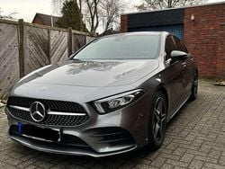 Gebraucht 2020 Mercedes A200 AMG line Limousine | 23.000 € (Guter Preis)