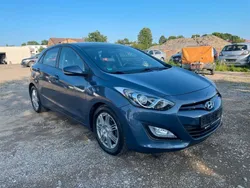 Blau Gebraucht 2012 Hyundai i30 Trend Limousine | 9.490 € (Fairer Preis)