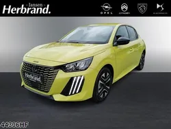 Gelb Gebraucht 2025 Peugeot 208 Allure Kleinwagen | 21.390 € (Etwas zu teuer)