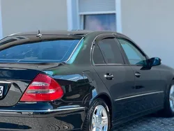 Schwarz Gebraucht 2004 Mercedes E270 Avantgarde Limousine | 6.000 € (Etwas zu teuer)