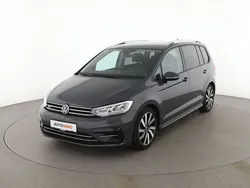 Grau Gebraucht 2022 VW Touran Active Van / Kleinbus | 32.000 € (Fairer Preis)