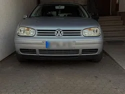 Silber Gebraucht 2003 VW Golf IV Limousine | 900 € (Superpreis)