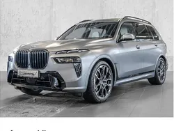 Frozen pure grey Gebraucht 2023 BMW X7 M Sport SUV | 86.495 € (Guter Preis)